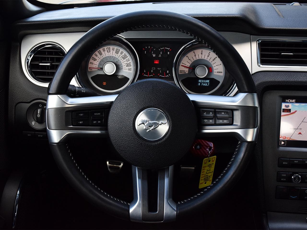 2011 Ford Mustang GT ~5.0L V8 ~6-Speed ~Nav ~Leather ~ONLY 73,000 KM Photo