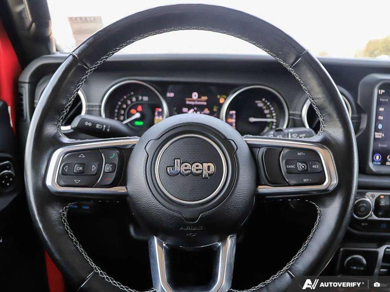 2021 Jeep Wrangler RUBICON, 4XE HYBRID, 4X4, ONE OWNER, ACCIDENT-FREE, EXTREME OFF-ROAD CAPABILITY, LOADED! Photo