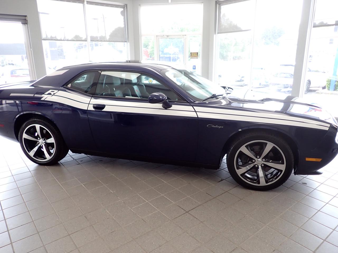 2014 Dodge Challenger R/T Classic 2 DR COUPE LEATHER Photo