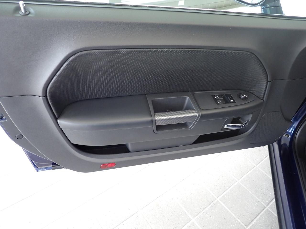 2014 Dodge Challenger R/T Classic 2 DR COUPE LEATHER Photo