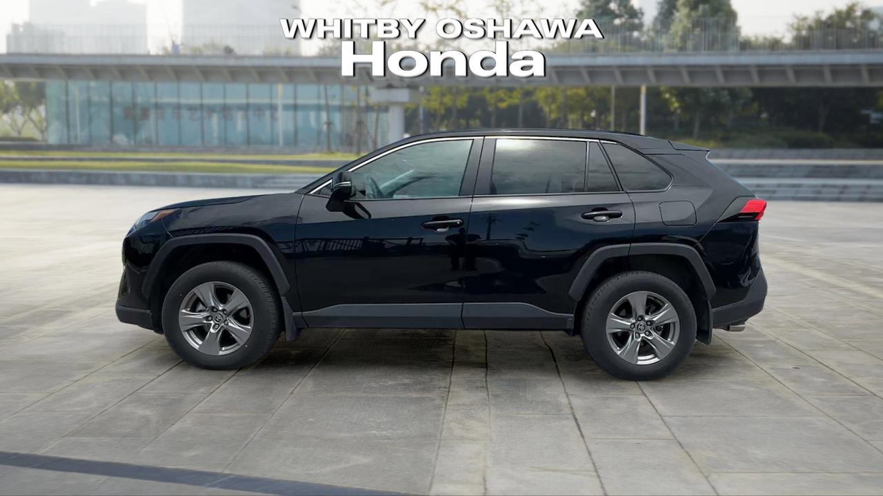 2025 Toyota RAV4 XLE AWD Photo