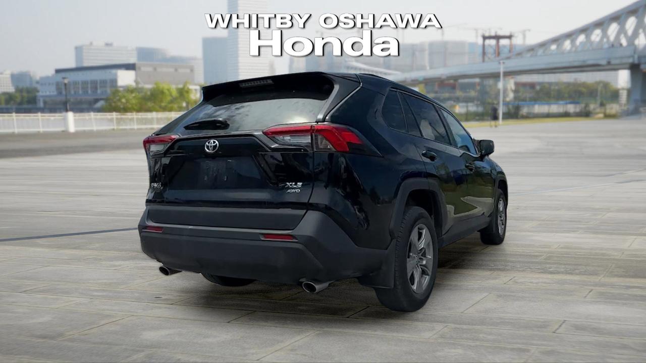 2025 Toyota RAV4 XLE AWD Photo