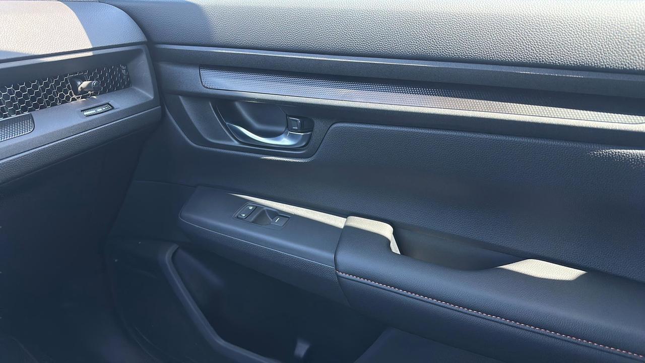 2026 Honda CR-V Hybrid Sport AWD Photo