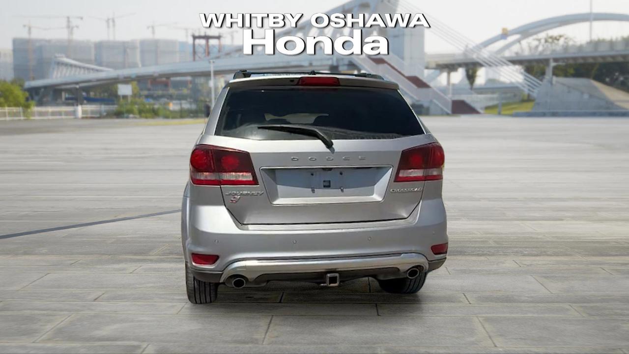2018 Dodge Journey Crossroad AWD Photo