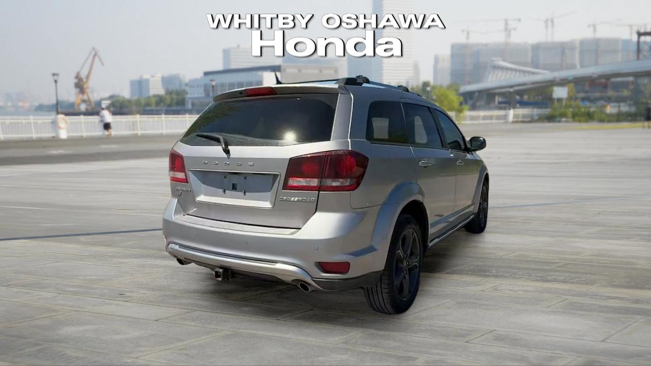 2018 Dodge Journey Crossroad AWD Photo
