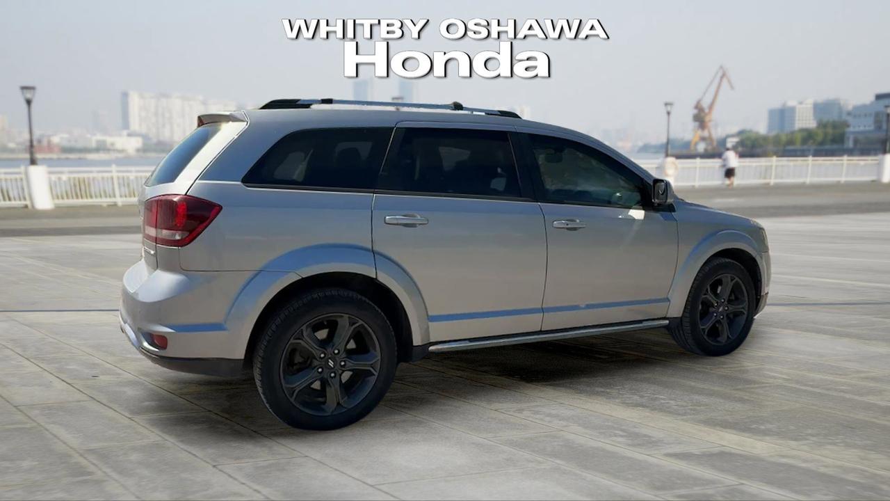 2018 Dodge Journey Crossroad AWD Photo