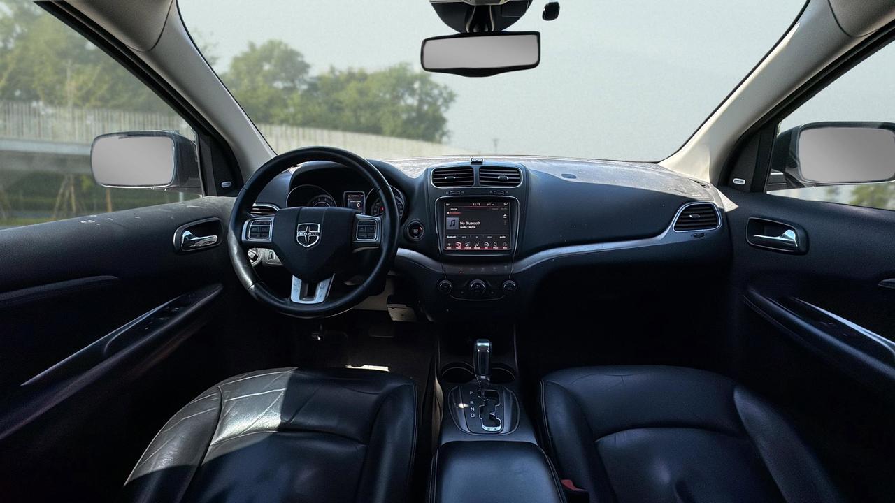 2018 Dodge Journey Crossroad AWD Photo