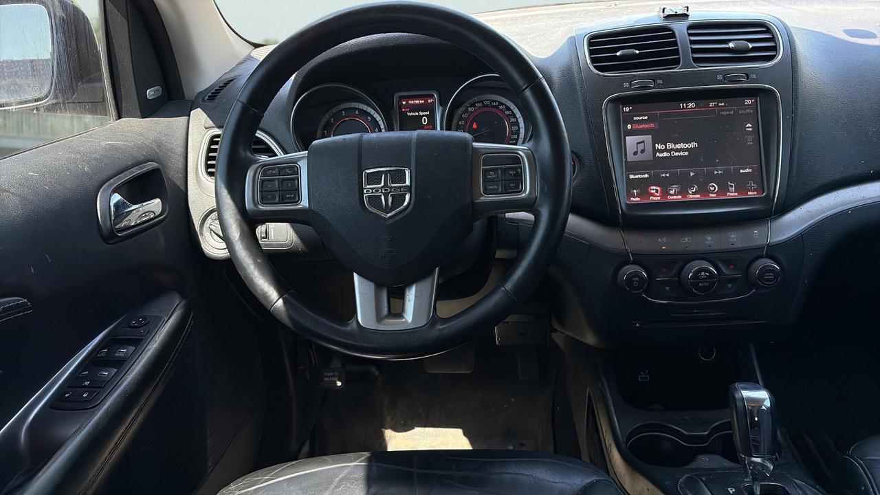 2018 Dodge Journey Crossroad AWD Photo