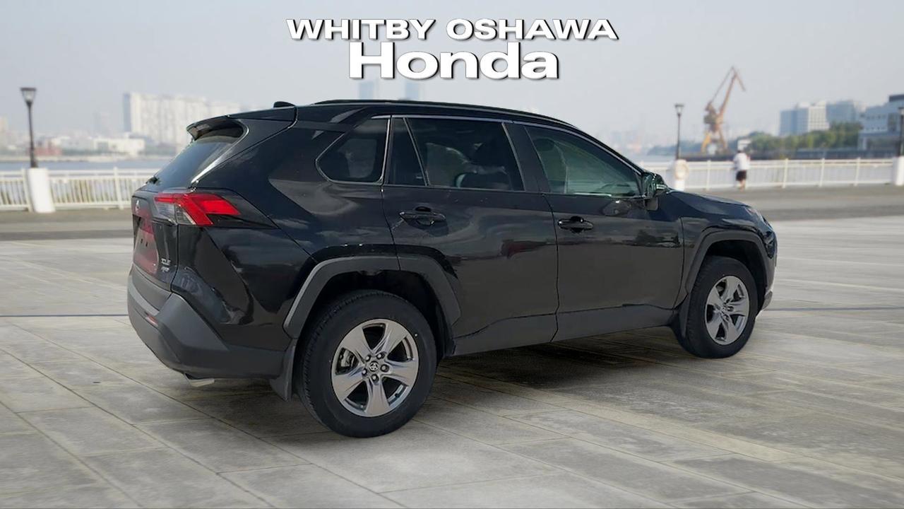 2025 Toyota RAV4 XLE AWD Photo