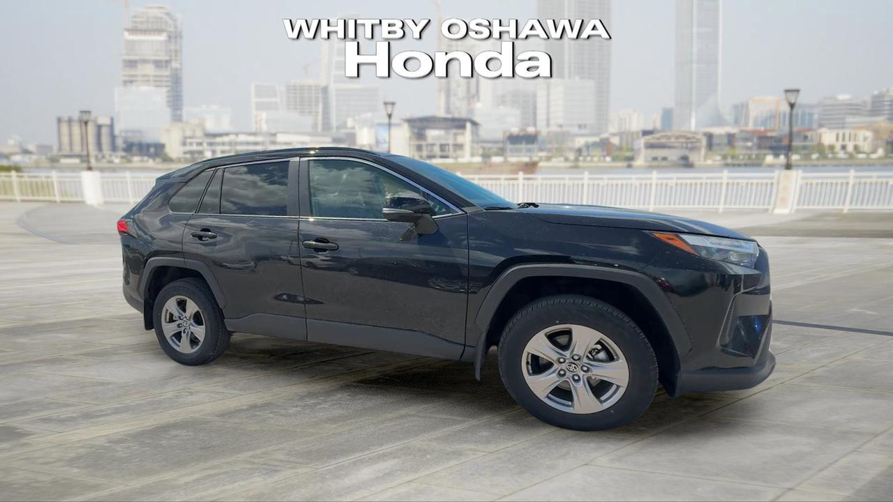 2025 Toyota RAV4 XLE AWD Photo