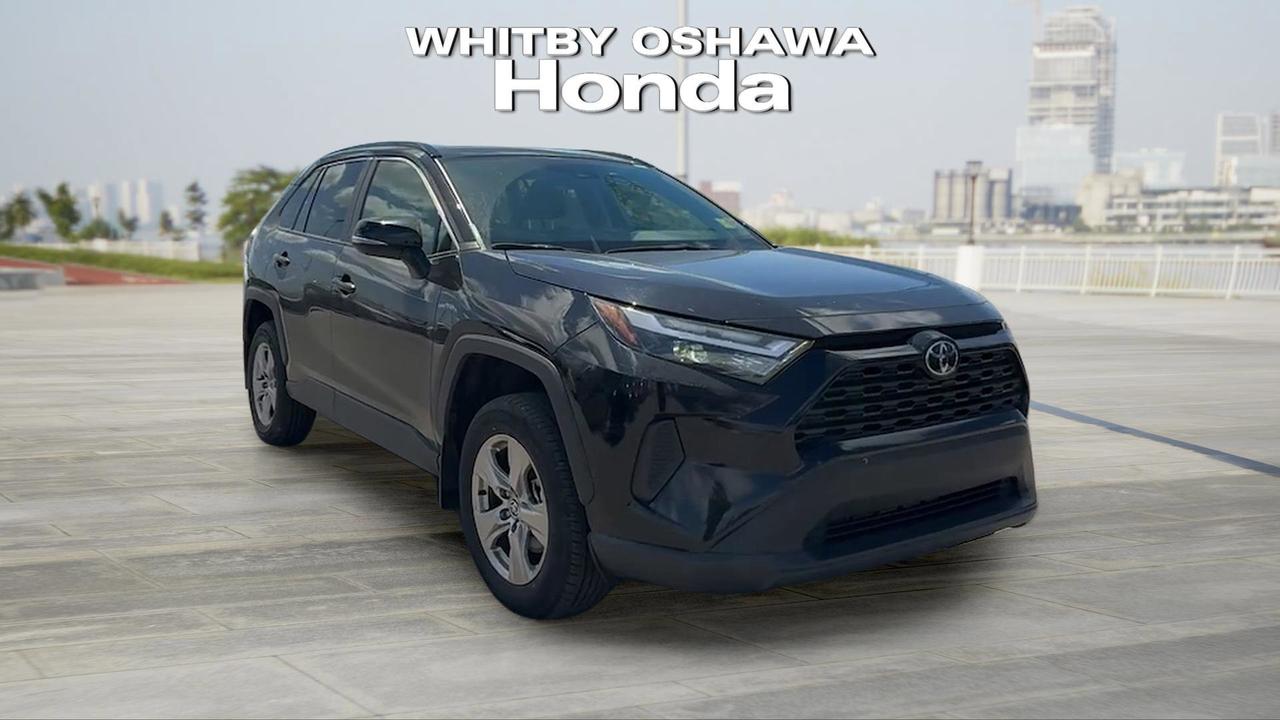 2025 Toyota RAV4 XLE AWD Photo
