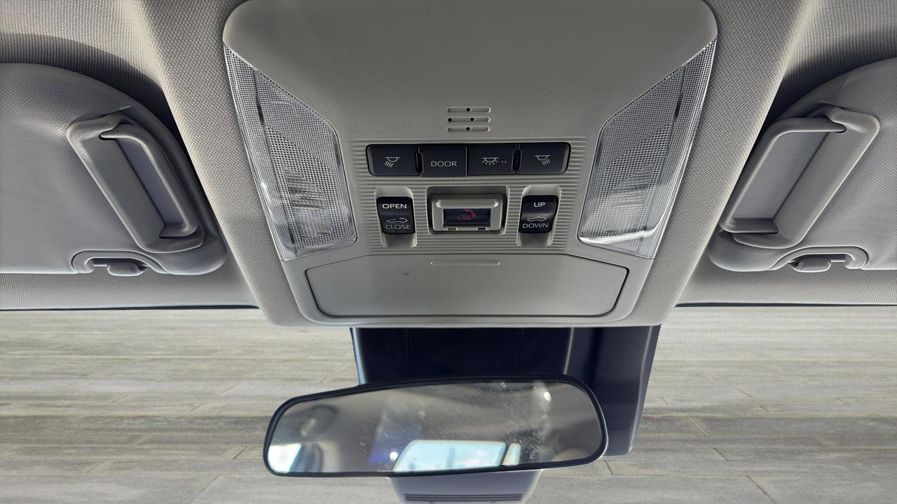 2025 Toyota RAV4 XLE AWD Photo