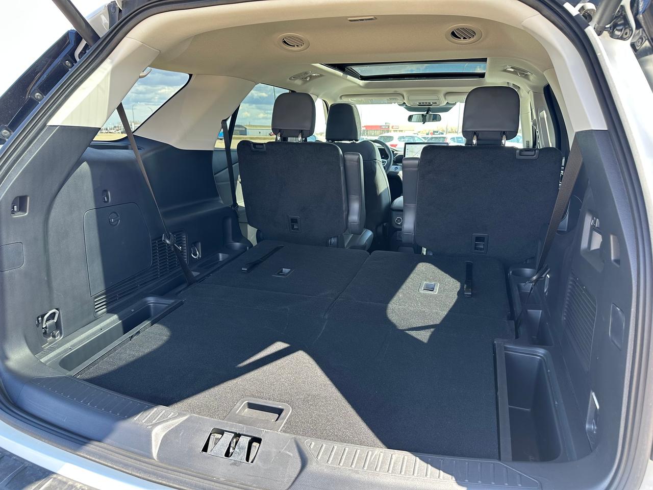 2025 Ford Explorer Active 4WD Photo