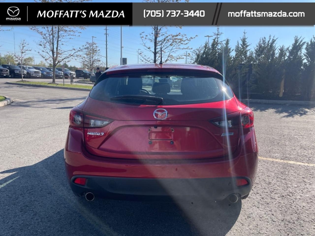 2015 Mazda MAZDA3 GS Photo