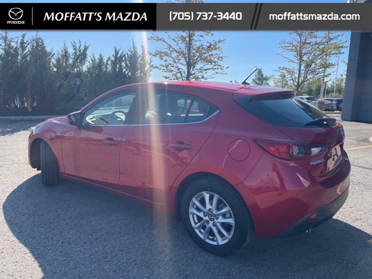 2015 Mazda MAZDA3 GS Photo