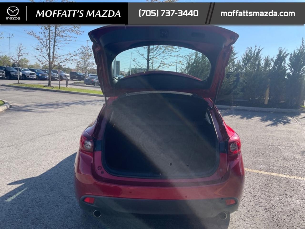 2015 Mazda MAZDA3 GS Photo