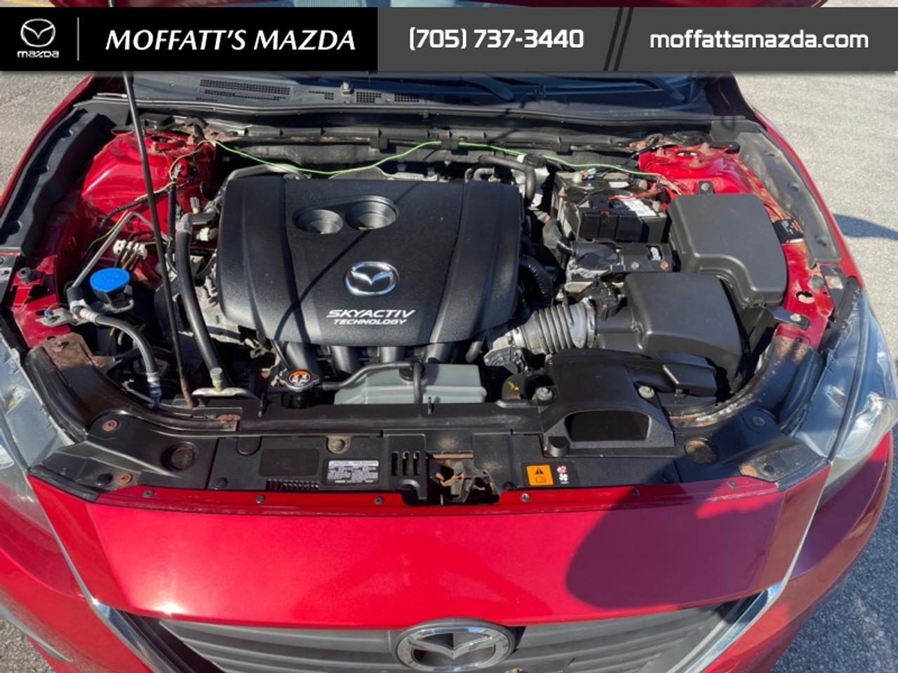 2015 Mazda MAZDA3 GS Photo