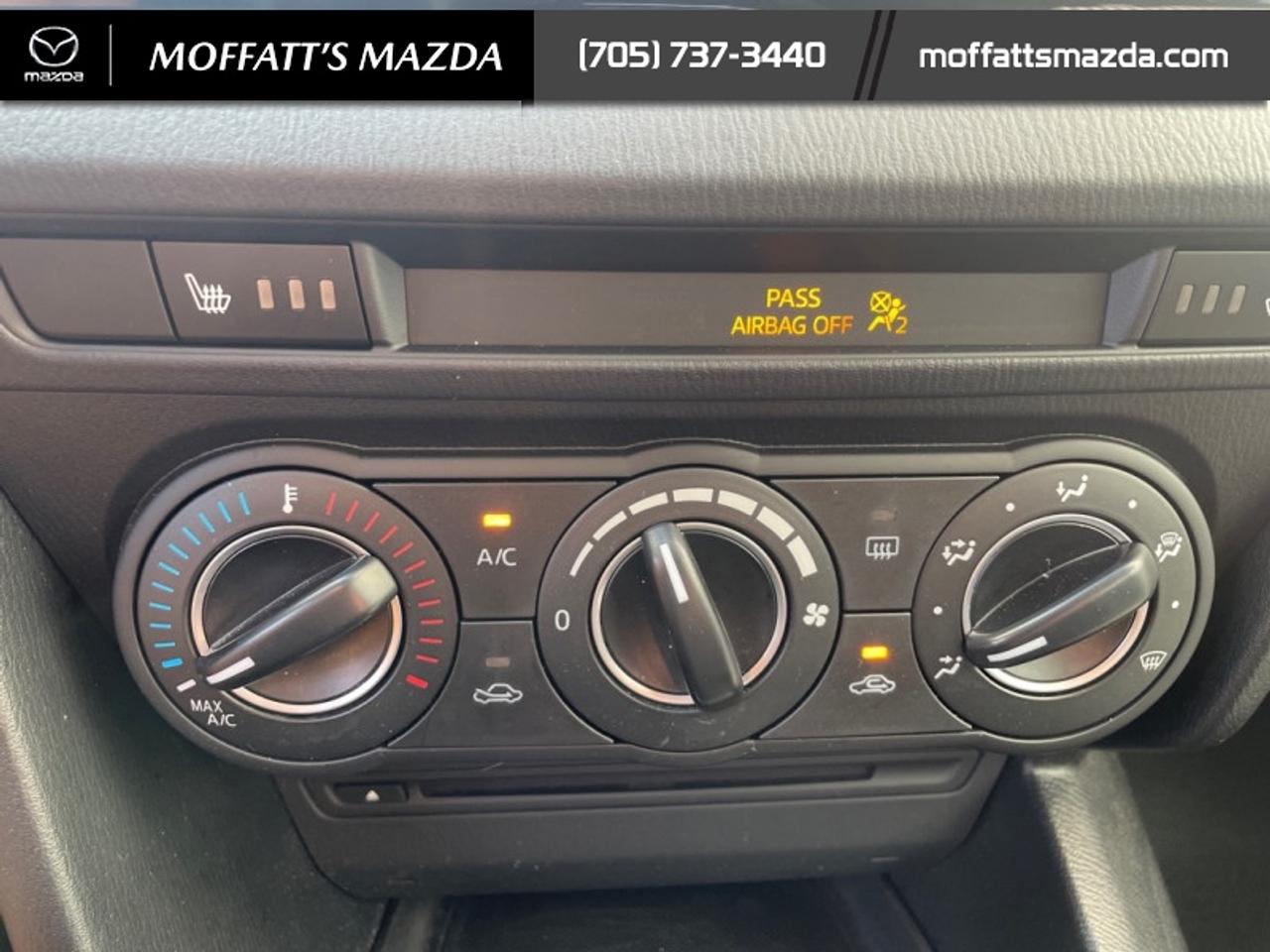 2015 Mazda MAZDA3 GS Photo