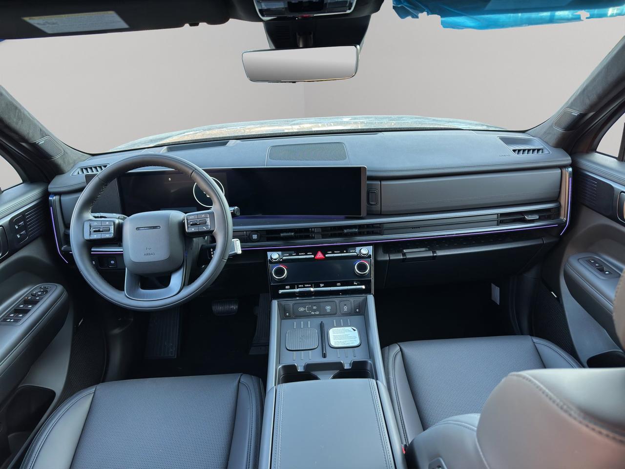 2026 Hyundai Santa Fe Hybrid Ultimate Calligraphy Photo