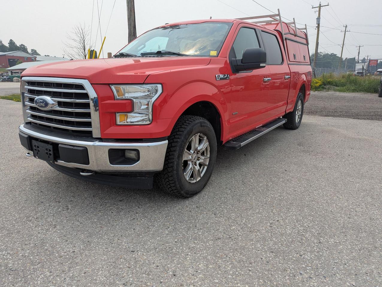 2017 Ford F-150 XLT 4WD SuperCrew 6.5' Box Photo0