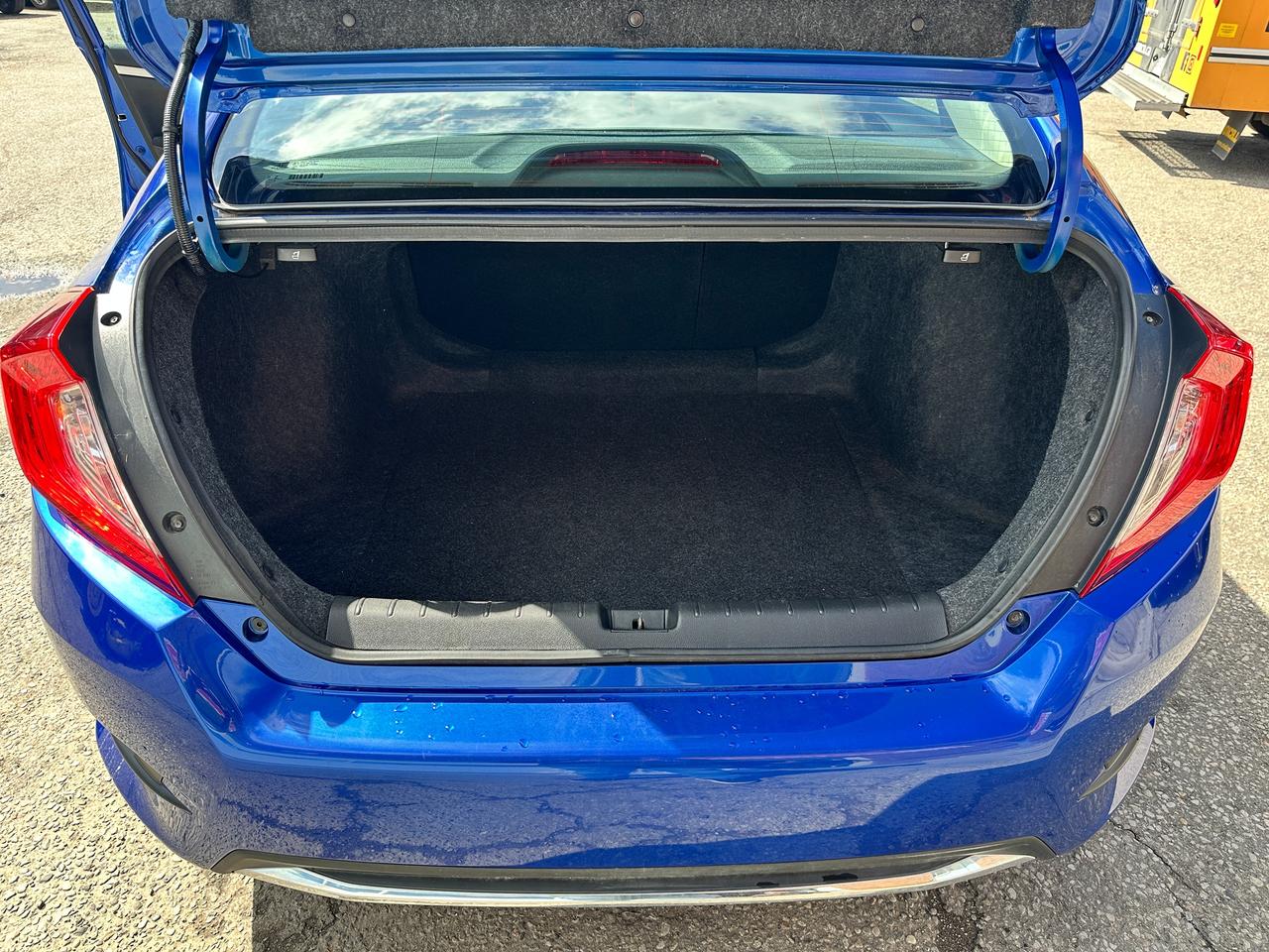 2020 Honda Civic LX HTD-Cloth FM SmartPhone DriverAssists RearCam Photo