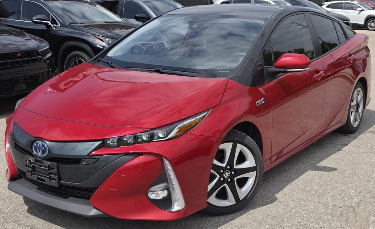 2022 Toyota Prius Prime UPGRADE / NO ACCIDENTS / LEATHER / NAV / HTD SEATS Photo0