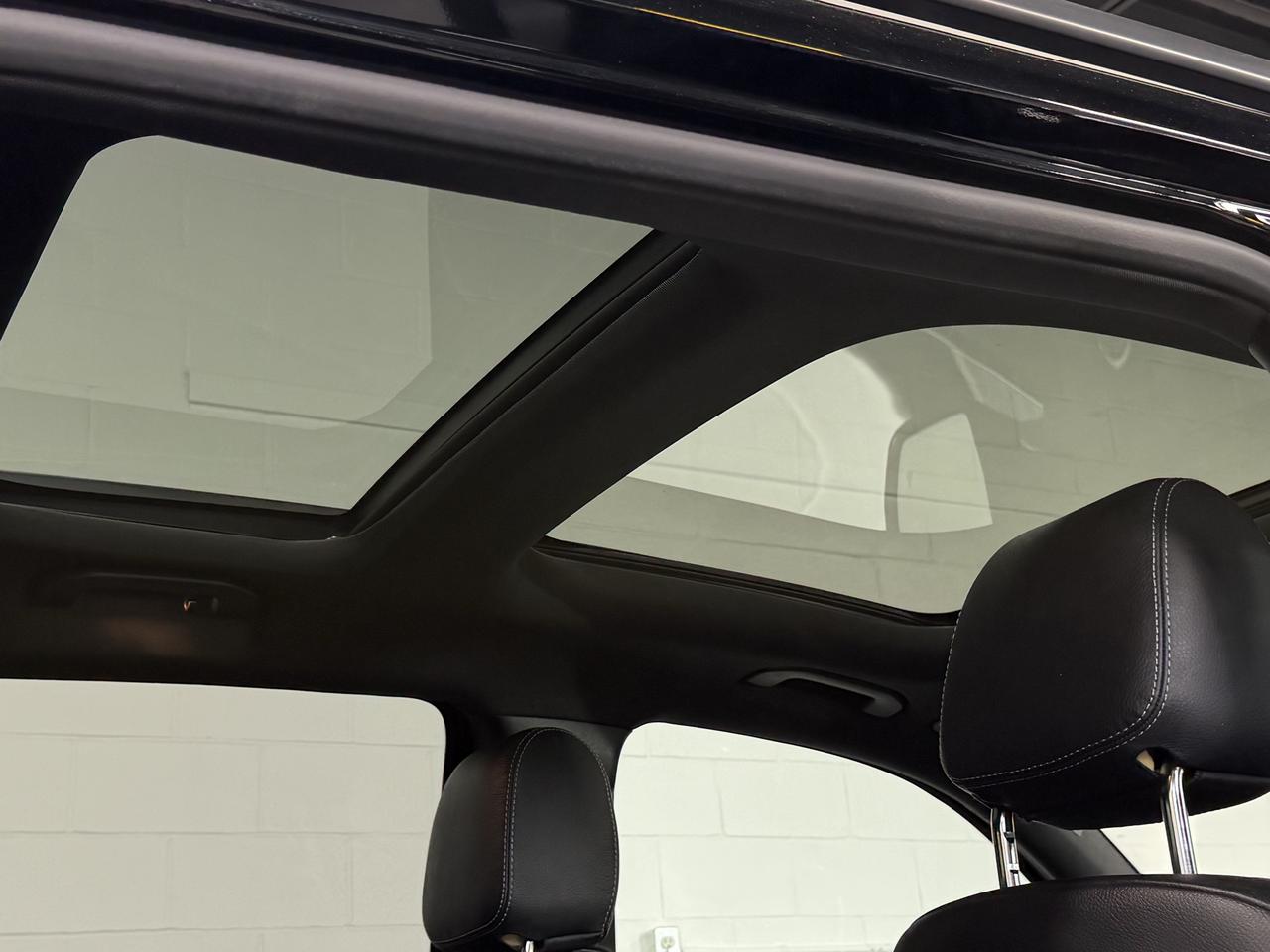 2020 Mercedes-Benz GLB GLB 250 AMG PKG|NAVI|SUNROOF Photo