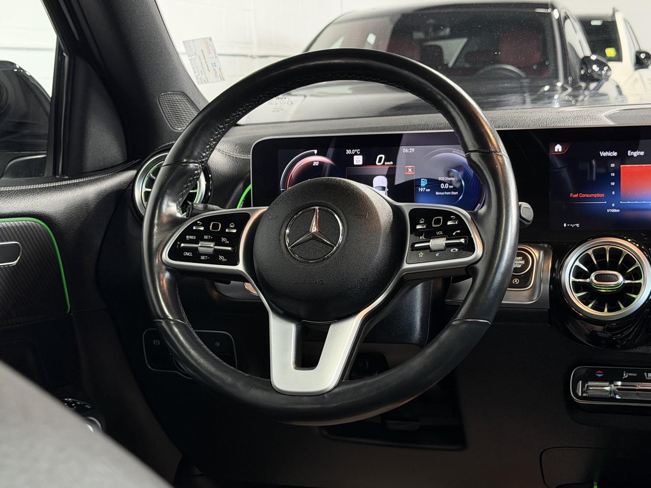 2020 Mercedes-Benz GLB GLB 250 AMG PKG|NAVI|SUNROOF Photo