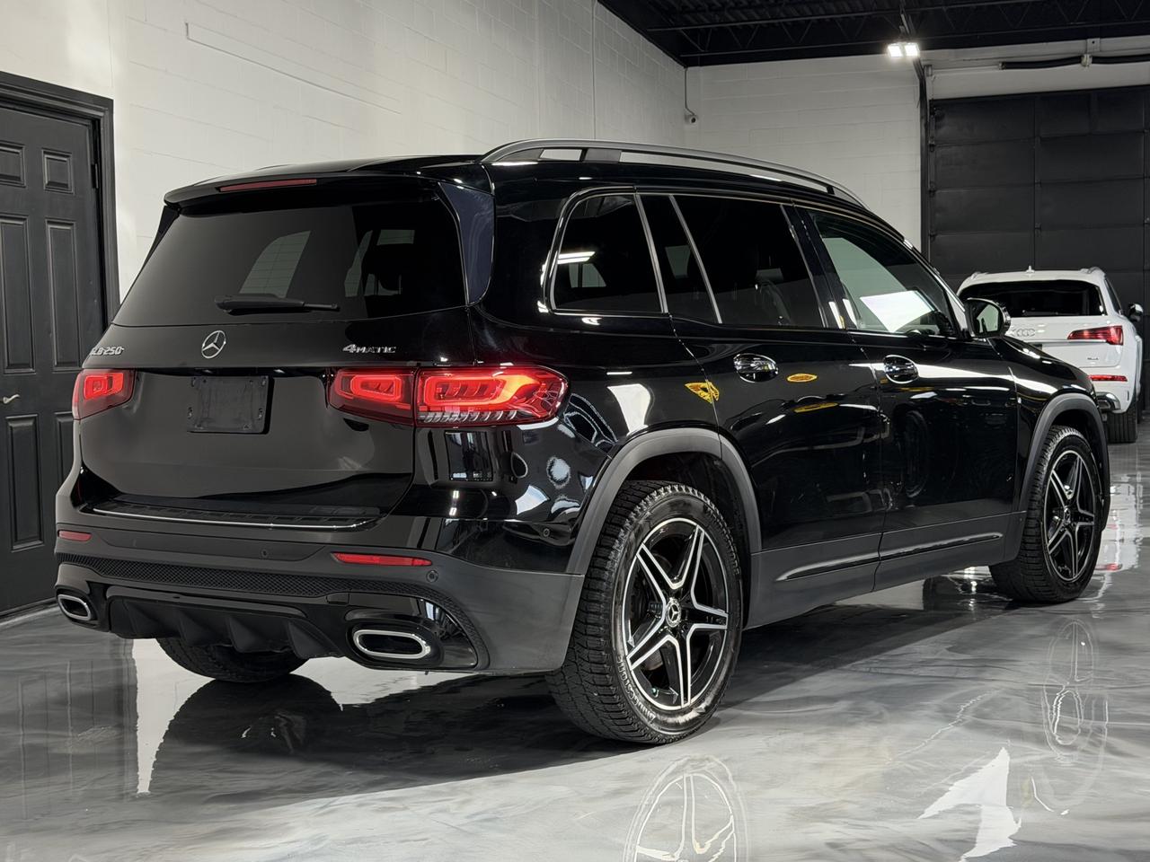 2020 Mercedes-Benz GLB GLB 250 AMG PKG|NAVI|SUNROOF Photo