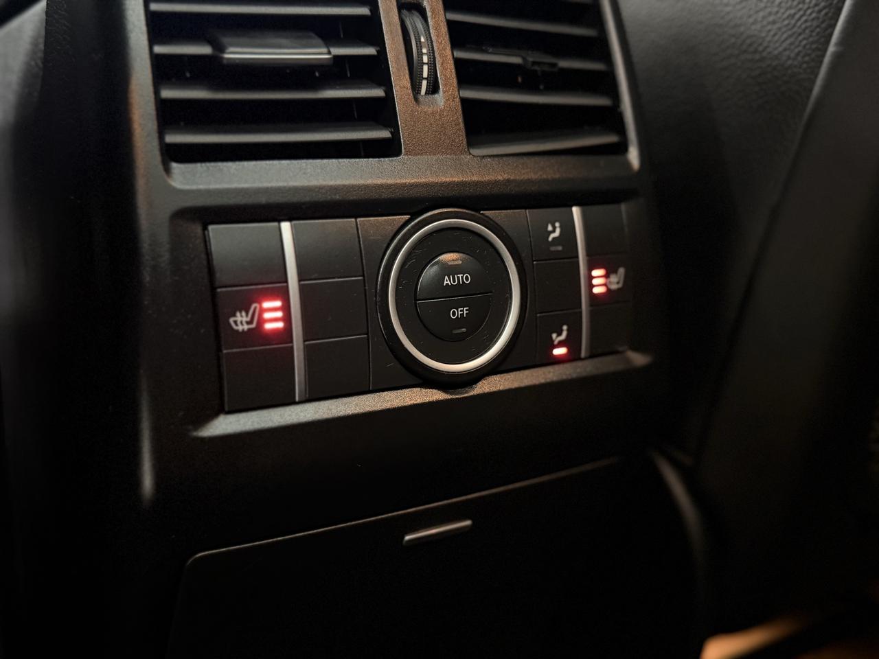2013 Mercedes-Benz GL350 BLUETEC|AMG PKG|7PASS|REAR DVD|BSM|FCW|LKA|PANO| Photo