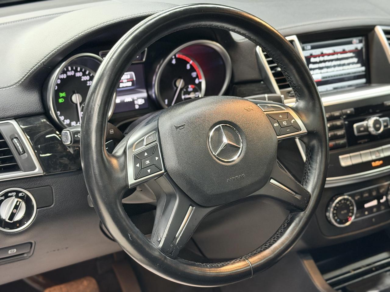 2013 Mercedes-Benz GL350 BLUETEC|AMG PKG|7PASS|REAR DVD|BSM|FCW|LKA|PANO| Photo