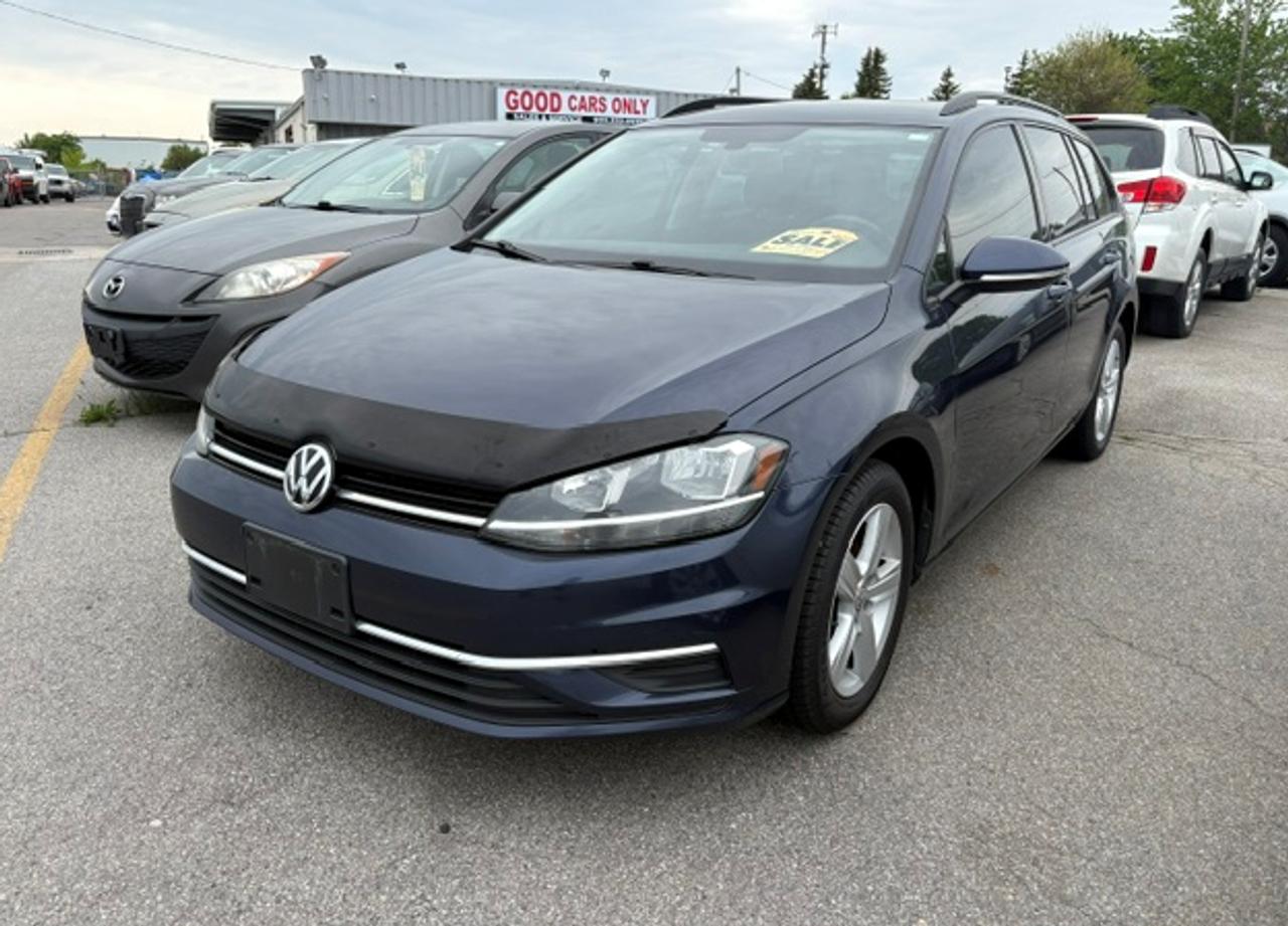2018 Volkswagen Golf SportWagen Trendline Photo1