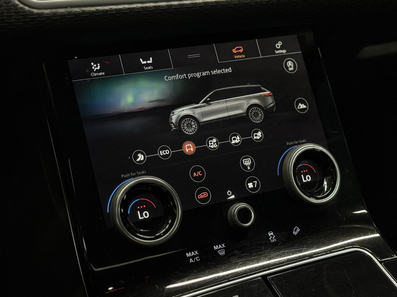2018 Land Rover Range Rover Velar R-DYNAMIC|P180D|NAV|BACKUP|BSM|LDW|PANO|CARPLAY| Photo