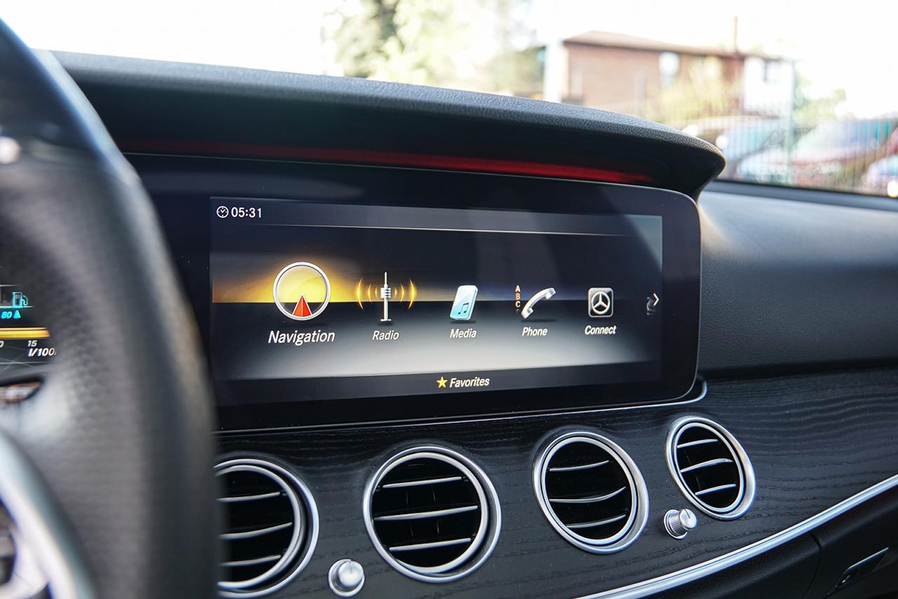 2020 Mercedes-Benz E-Class E 350 4MATIC |AMG PKG|HUD|BURMESTER|PANO| Photo