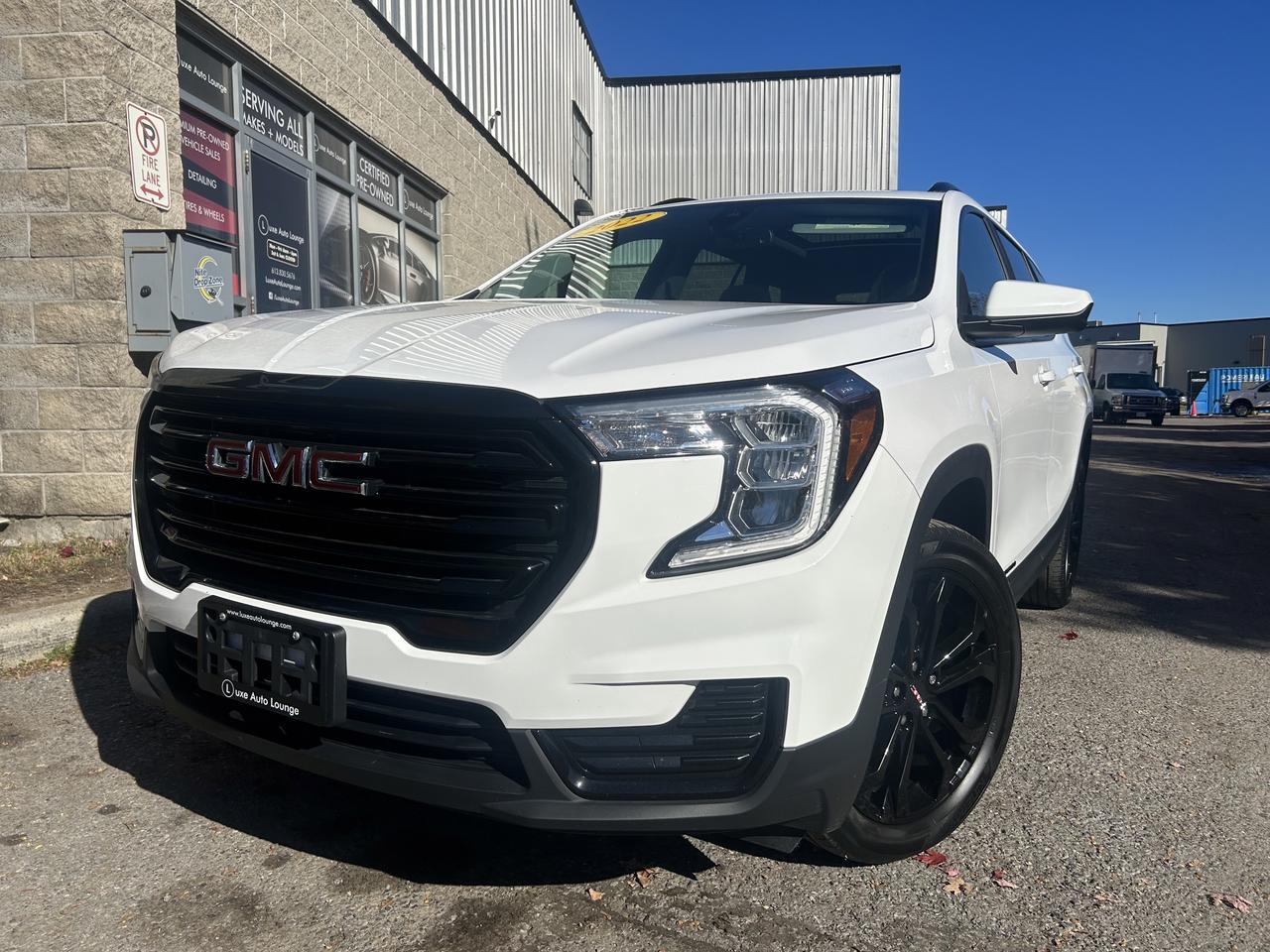 White 2022 GMC Terrain SUV / Crossover All-Wheel Drive Automatic