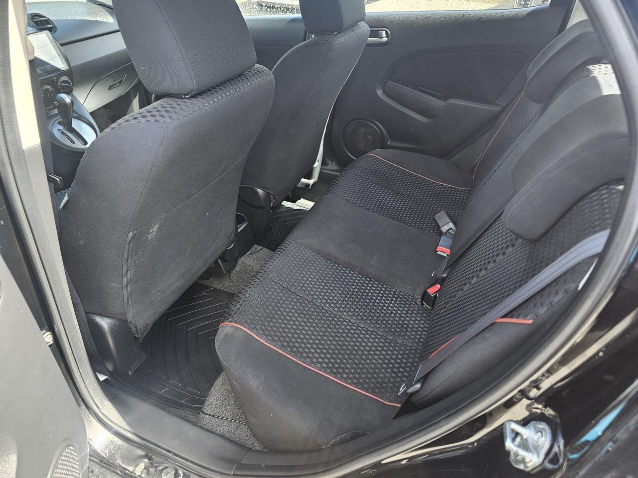 2012 Mazda MAZDA2 GS, AUTO, POWER GROUP, REAR VIEW CAMERA, 78KM Photo
