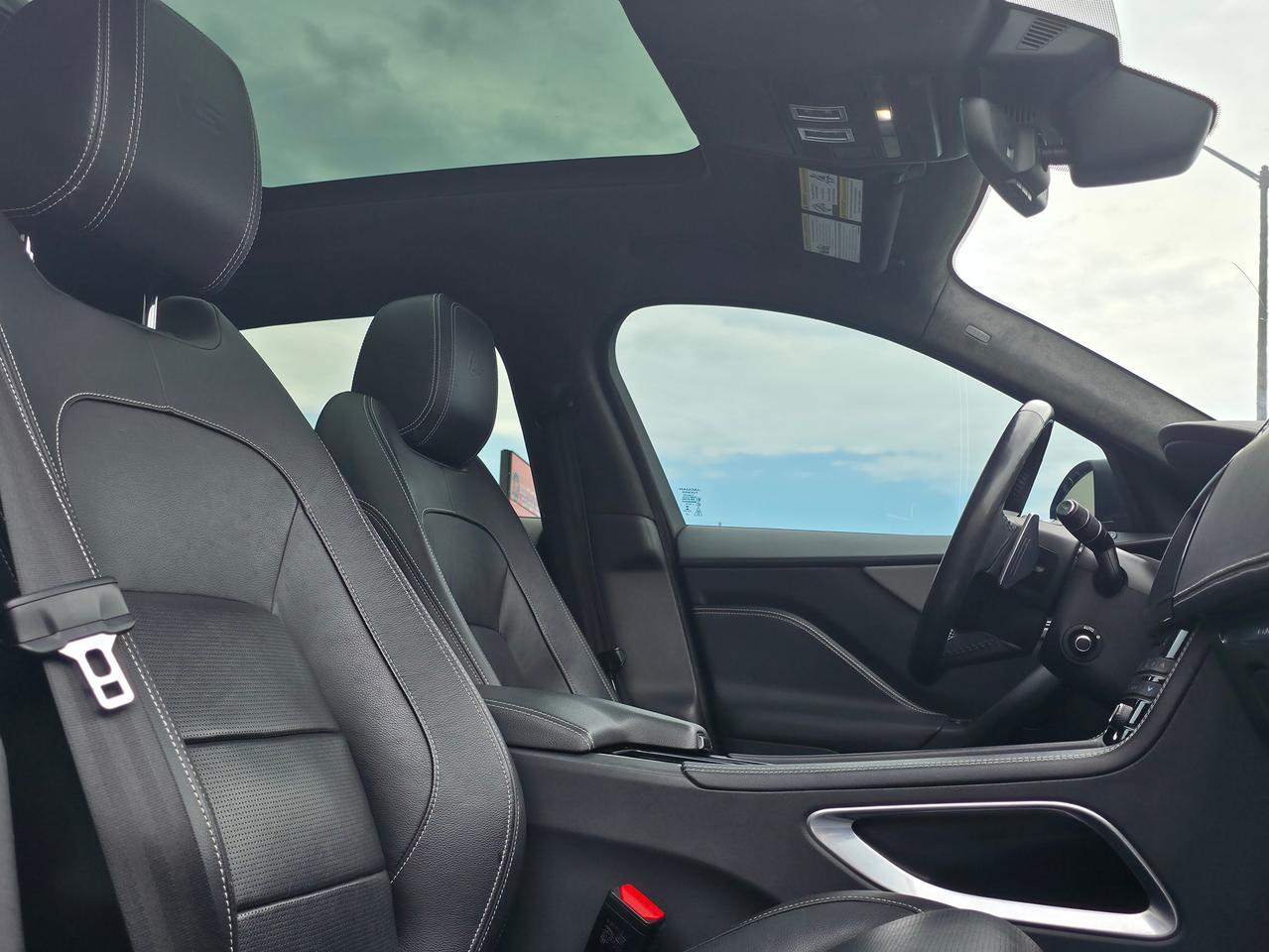 2019 Jaguar F-PACE S AWD *GREAT COMPACT SUV* Photo
