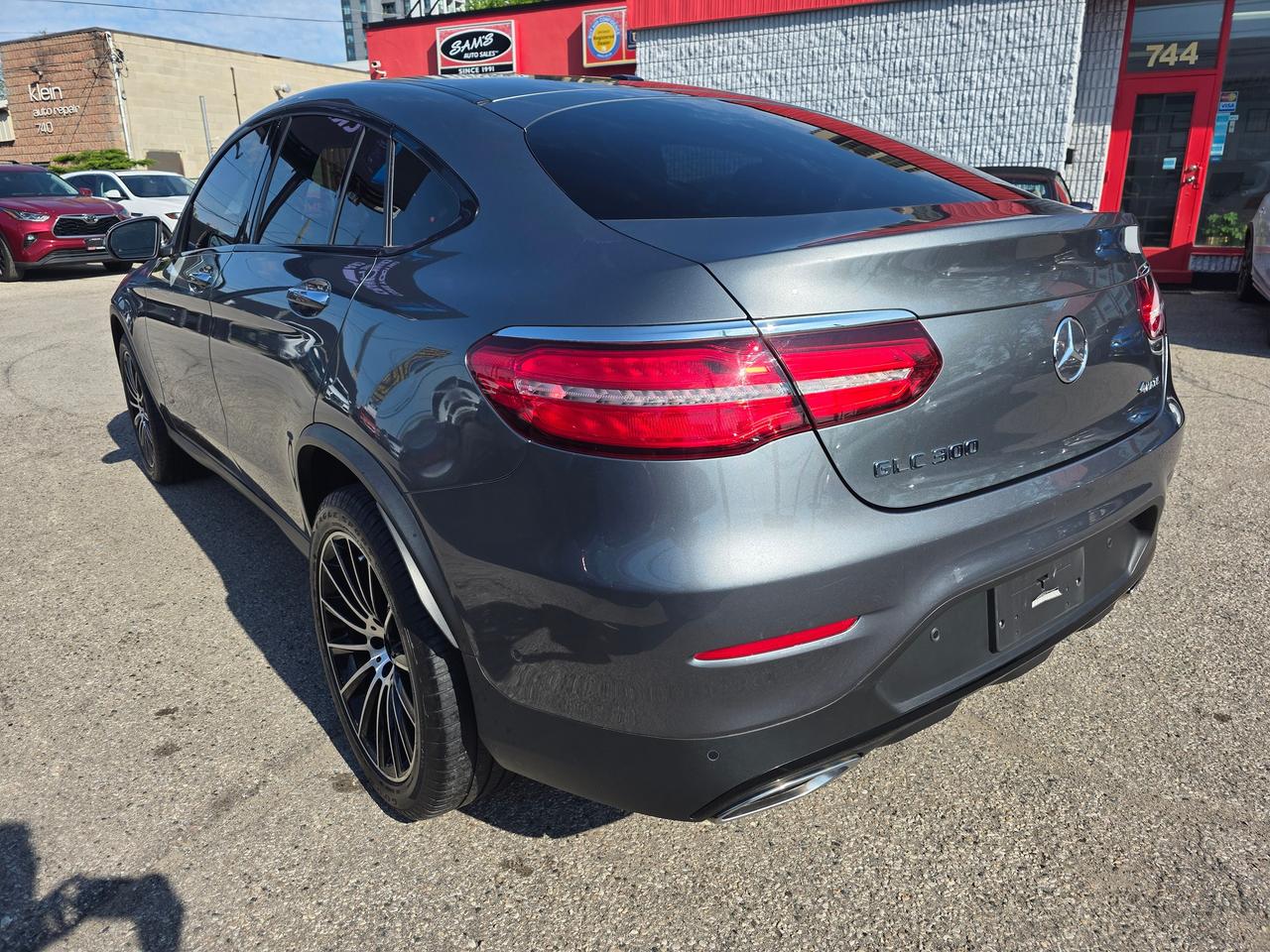 2019 Mercedes-Benz GLC-Class GLC 300 4MATIC Coupe Photo