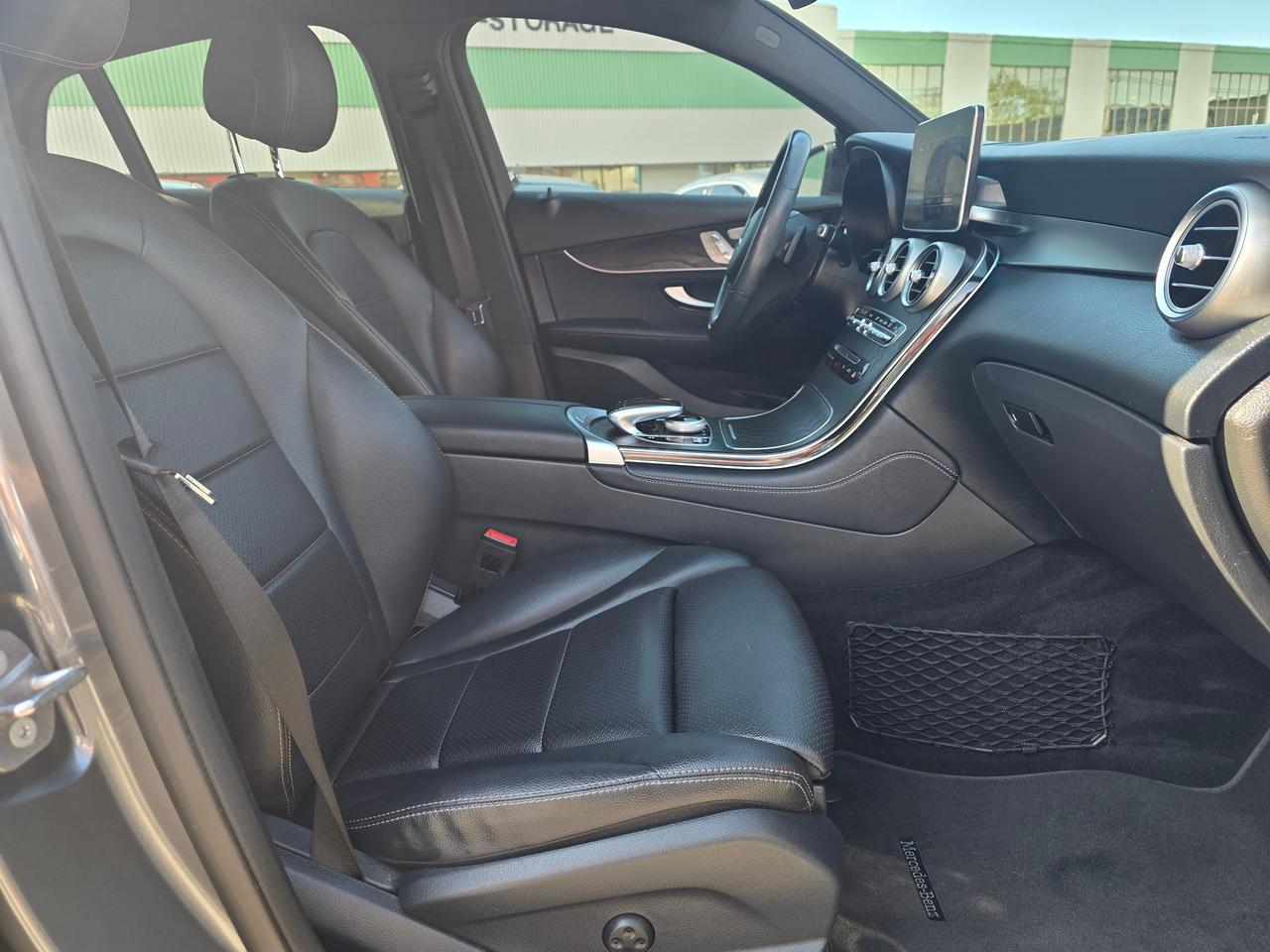 2019 Mercedes-Benz GLC-Class GLC 300 4MATIC Coupe Photo