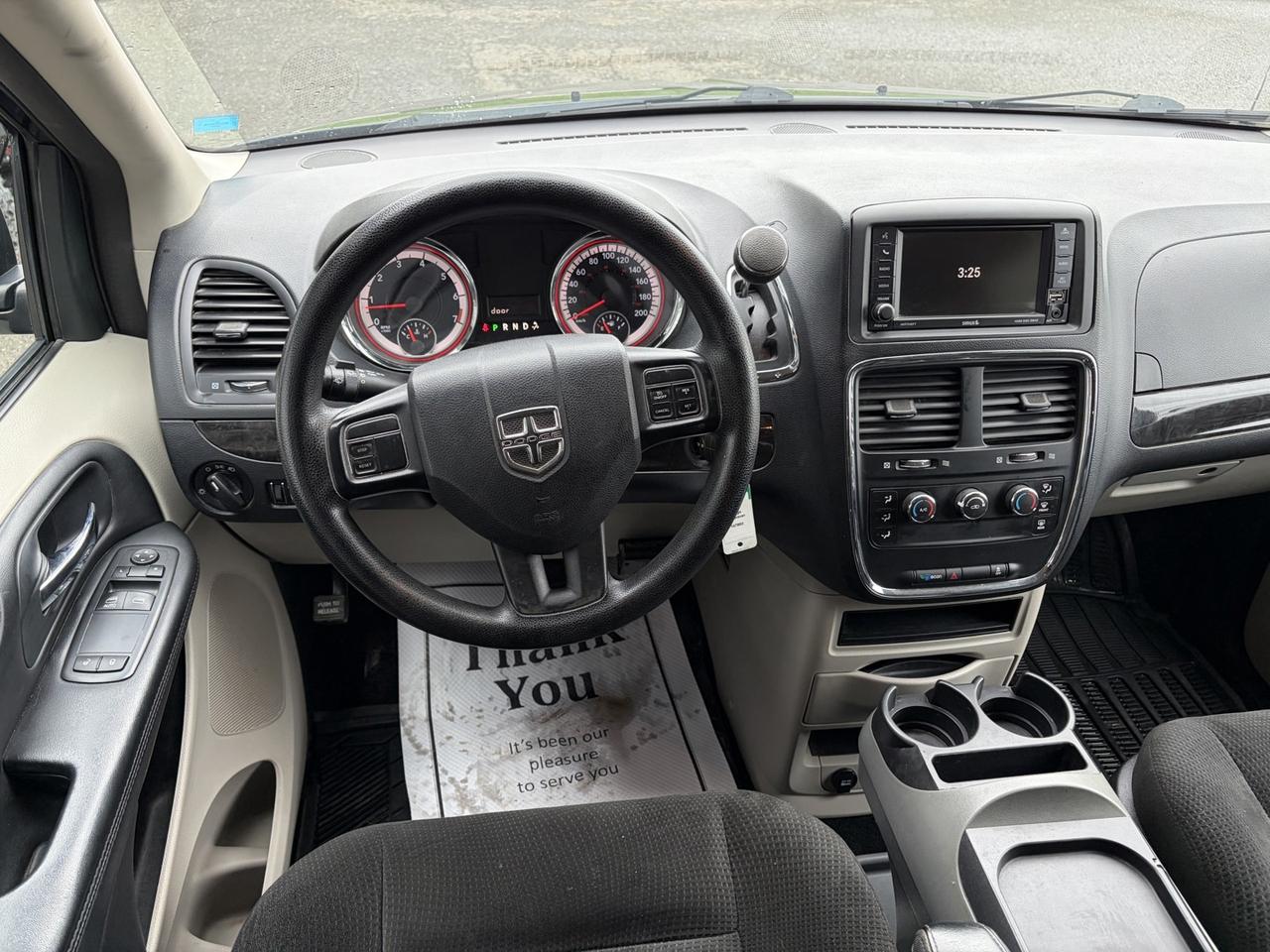 2016 Dodge Grand Caravan SE Photo
