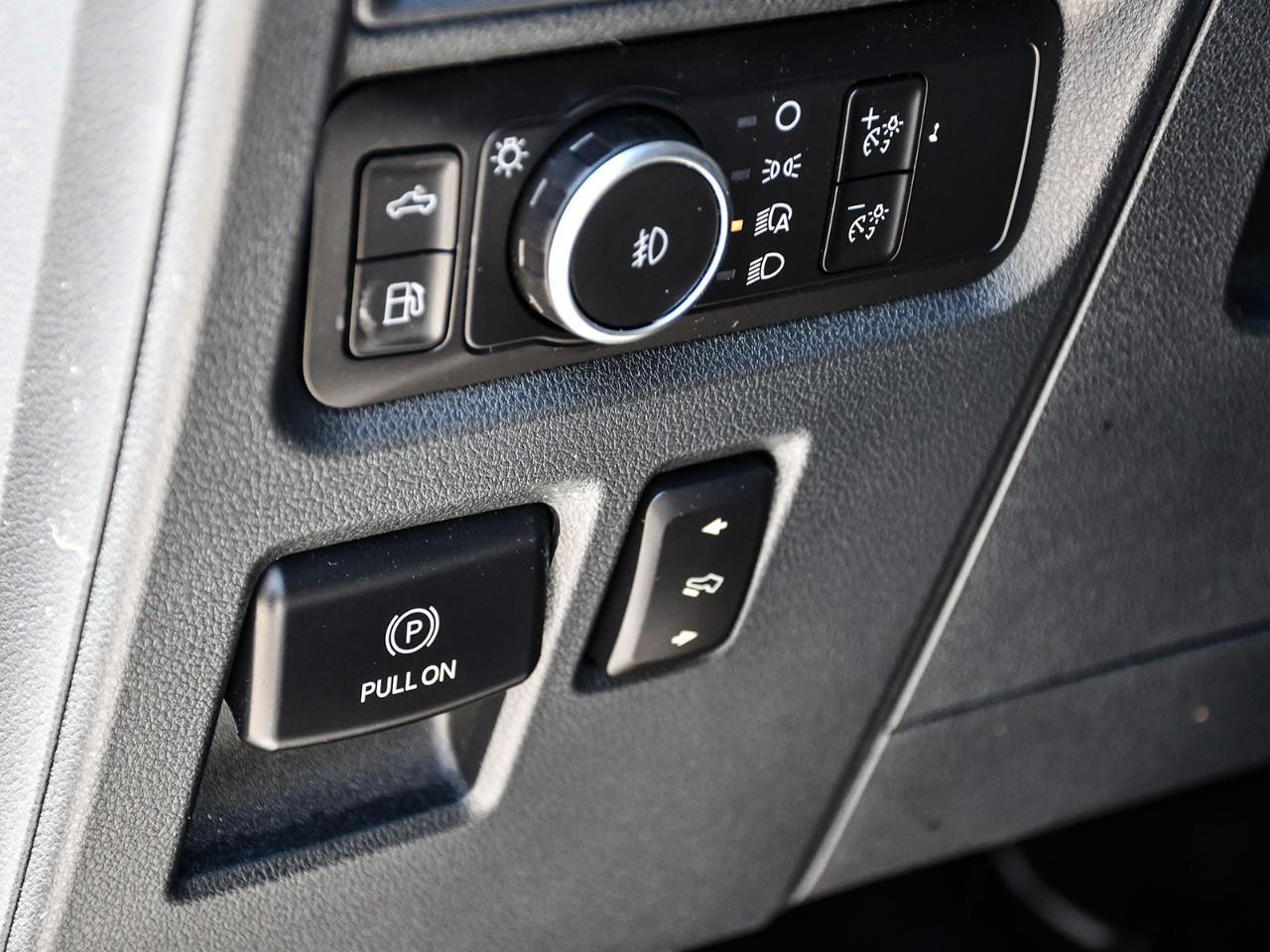 2022 Ford F-150 Platinum NAV | SUNROOF | HTD & COOLED SEATS | REMOTE START Photo