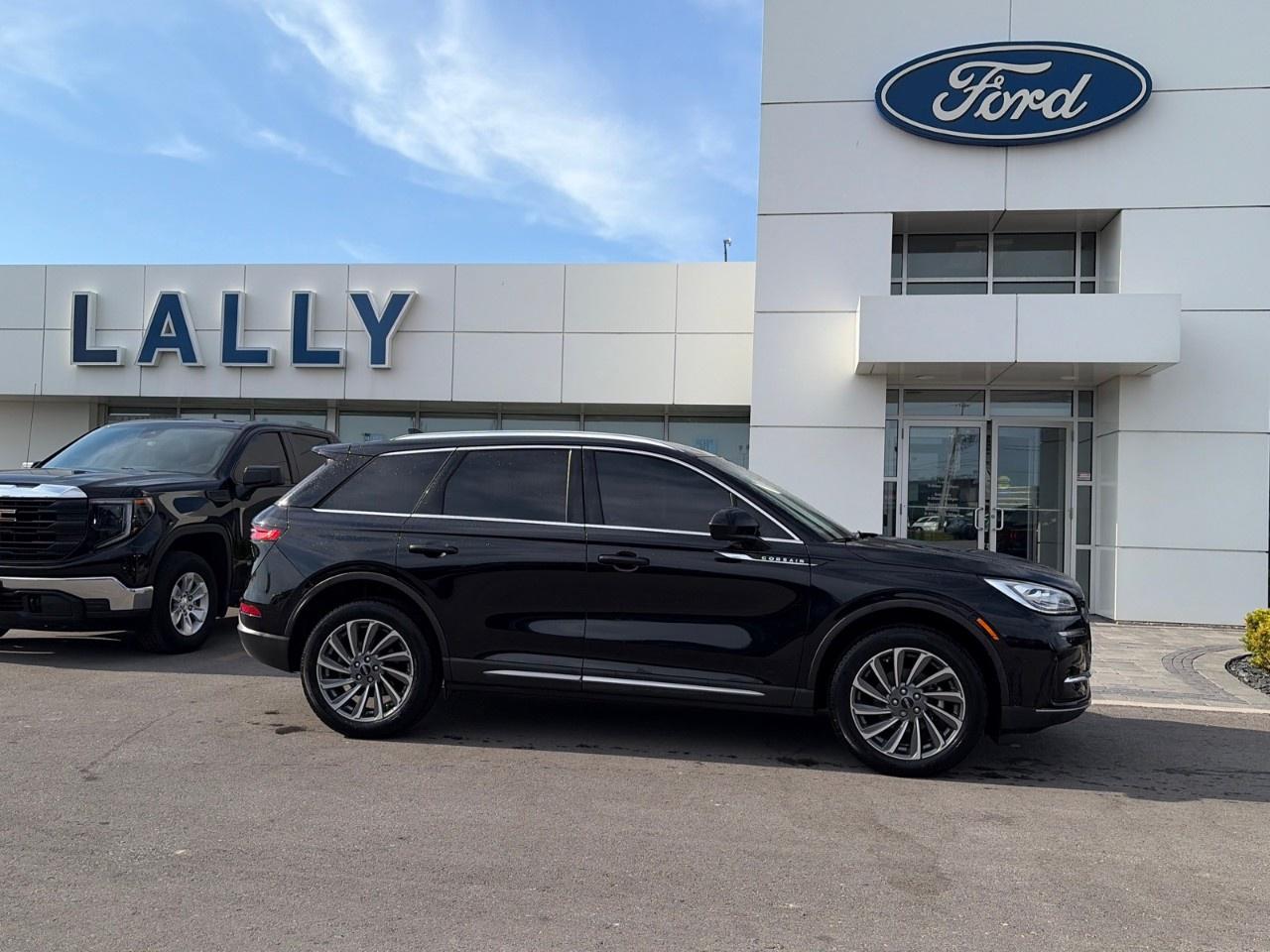 2023 Lincoln Corsair Reserve AWD Photo