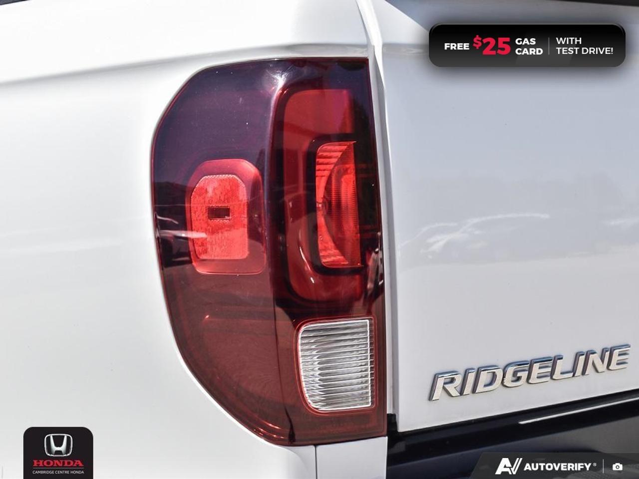 2021 Honda Ridgeline Touring POWER SUNROOF | APPLE CARPLAY™/ANDROID AUTO™ | WIRELESS CHARGING Photo