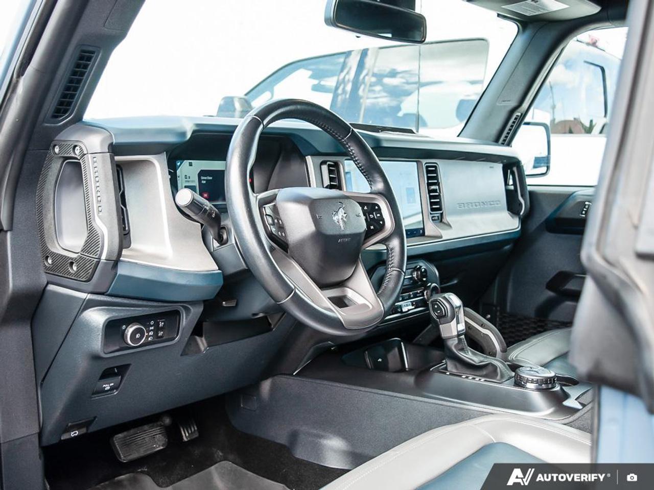 2024 Ford Bronco Outer Banks Photo