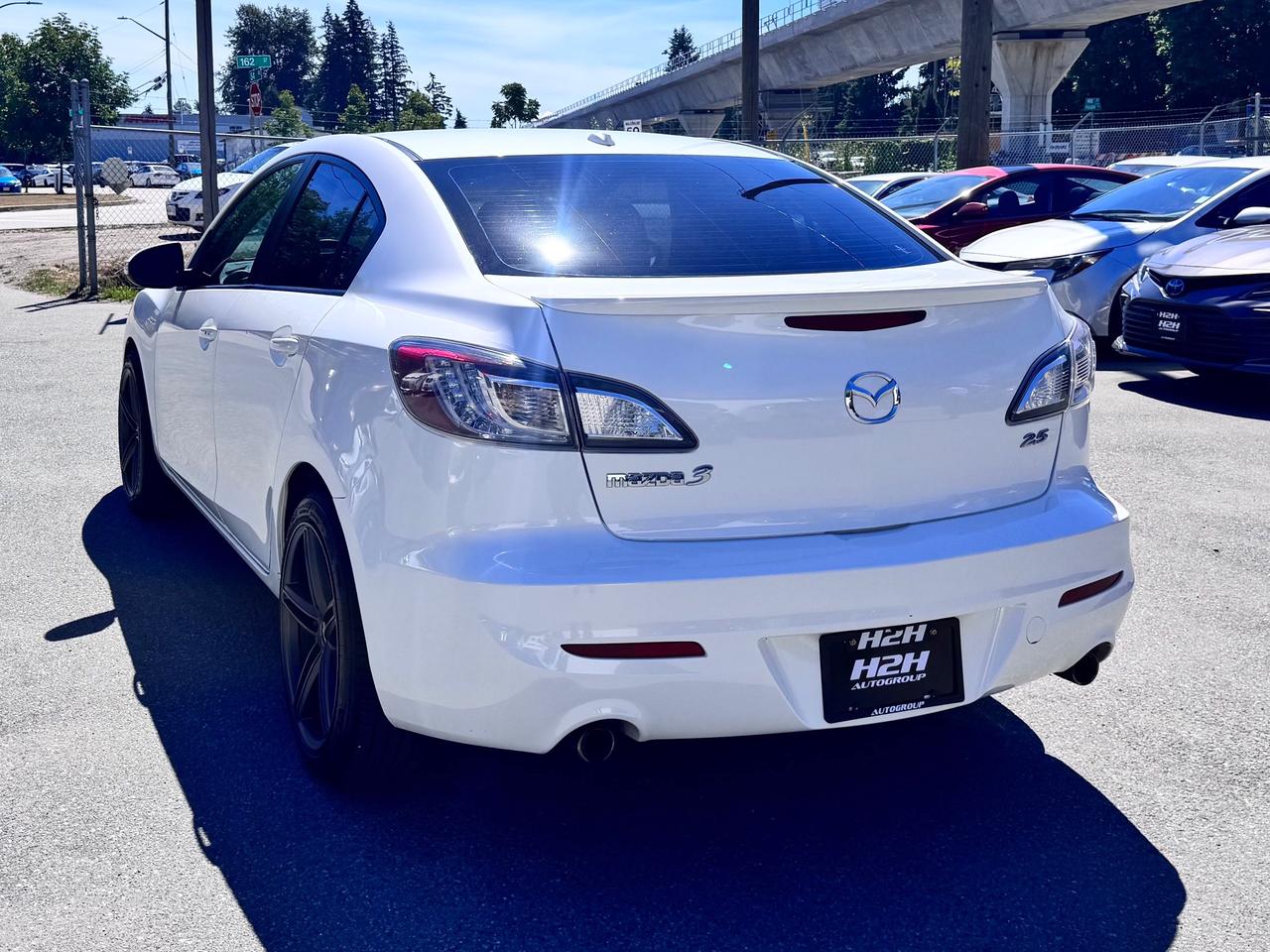 2010 Mazda MAZDA3 4DR SDN AUTO GT Photo7