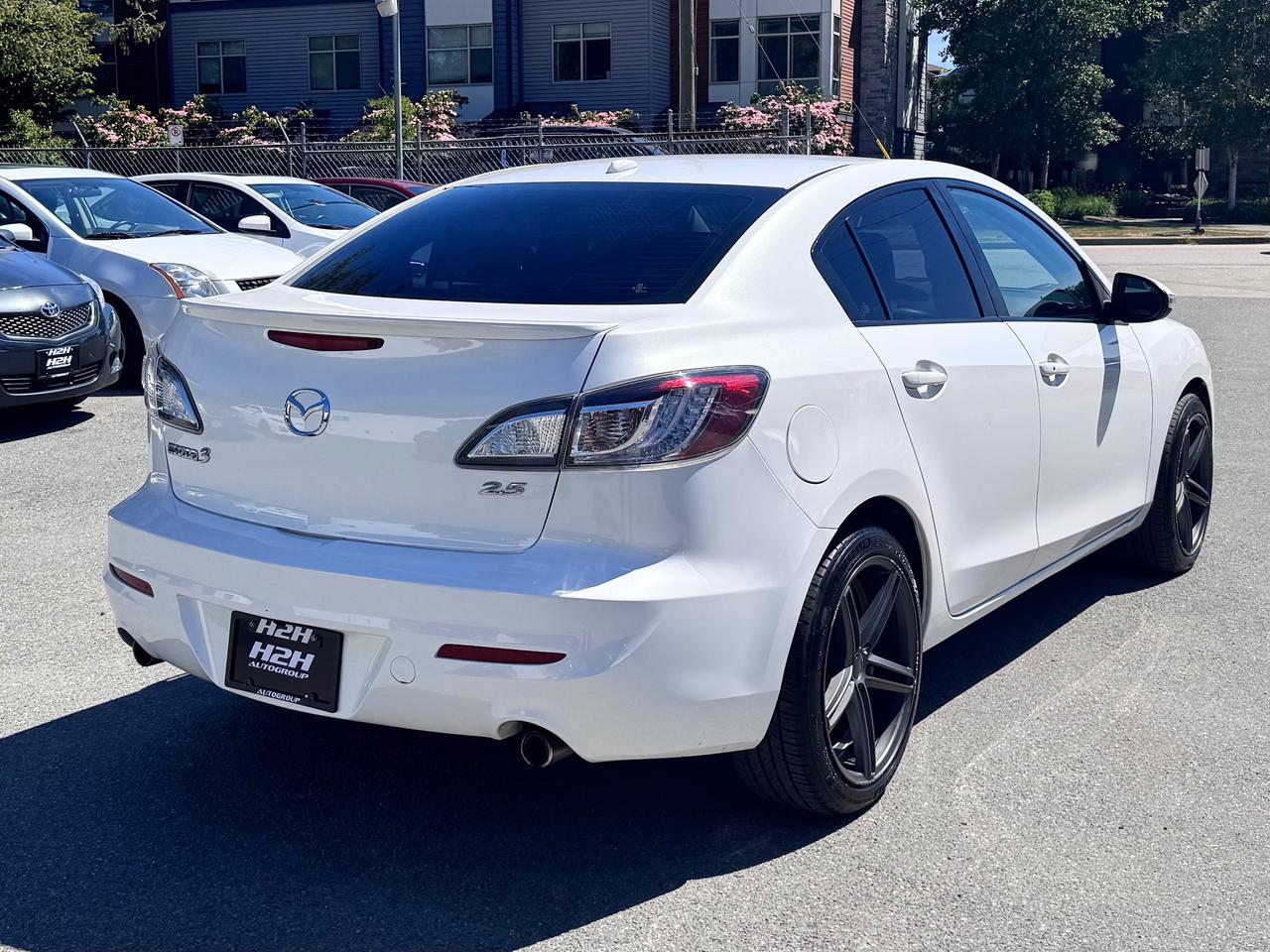 2010 Mazda MAZDA3 4DR SDN AUTO GT Photo5