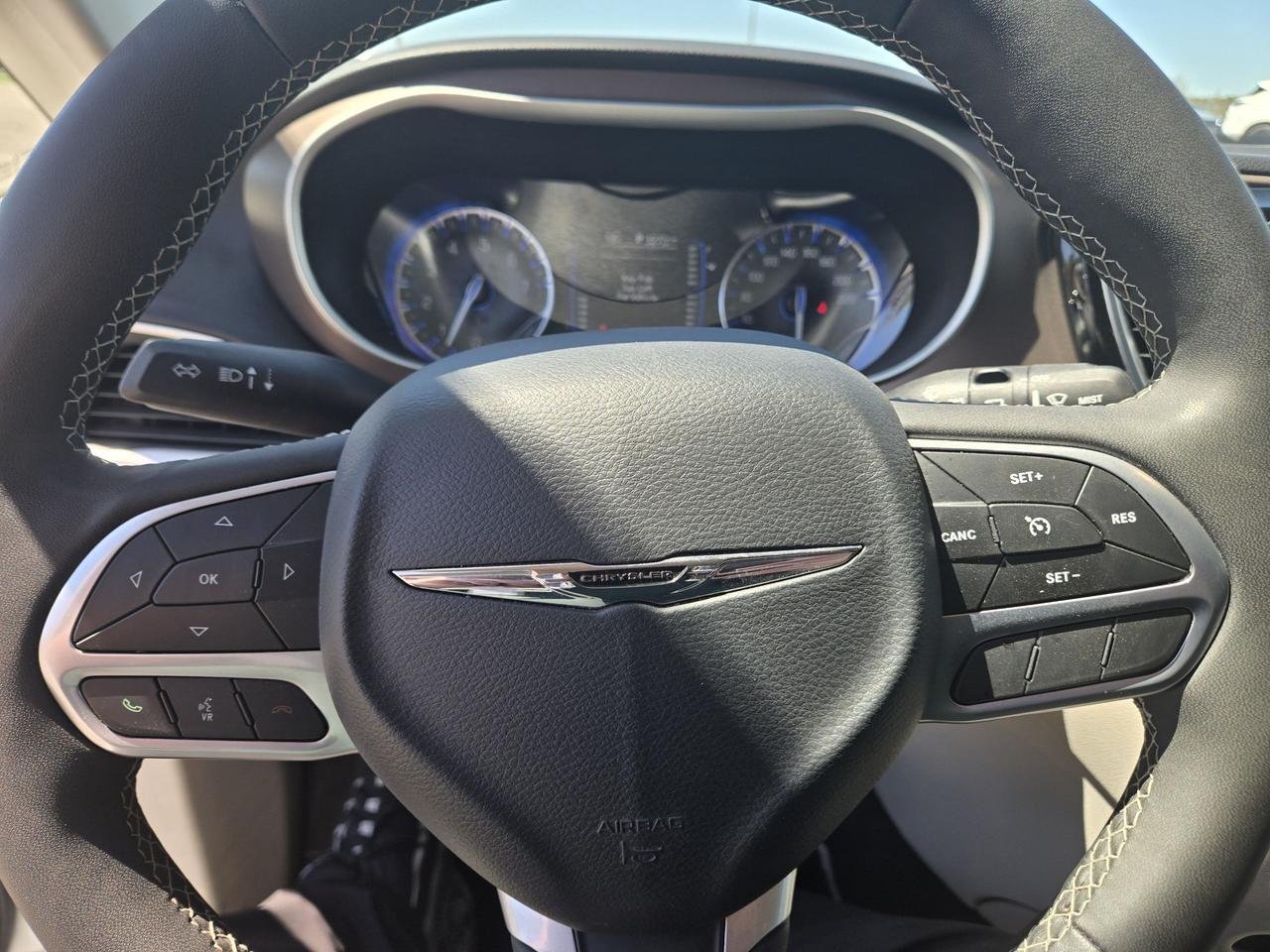 2024 Chrysler Grand Caravan SXT Photo