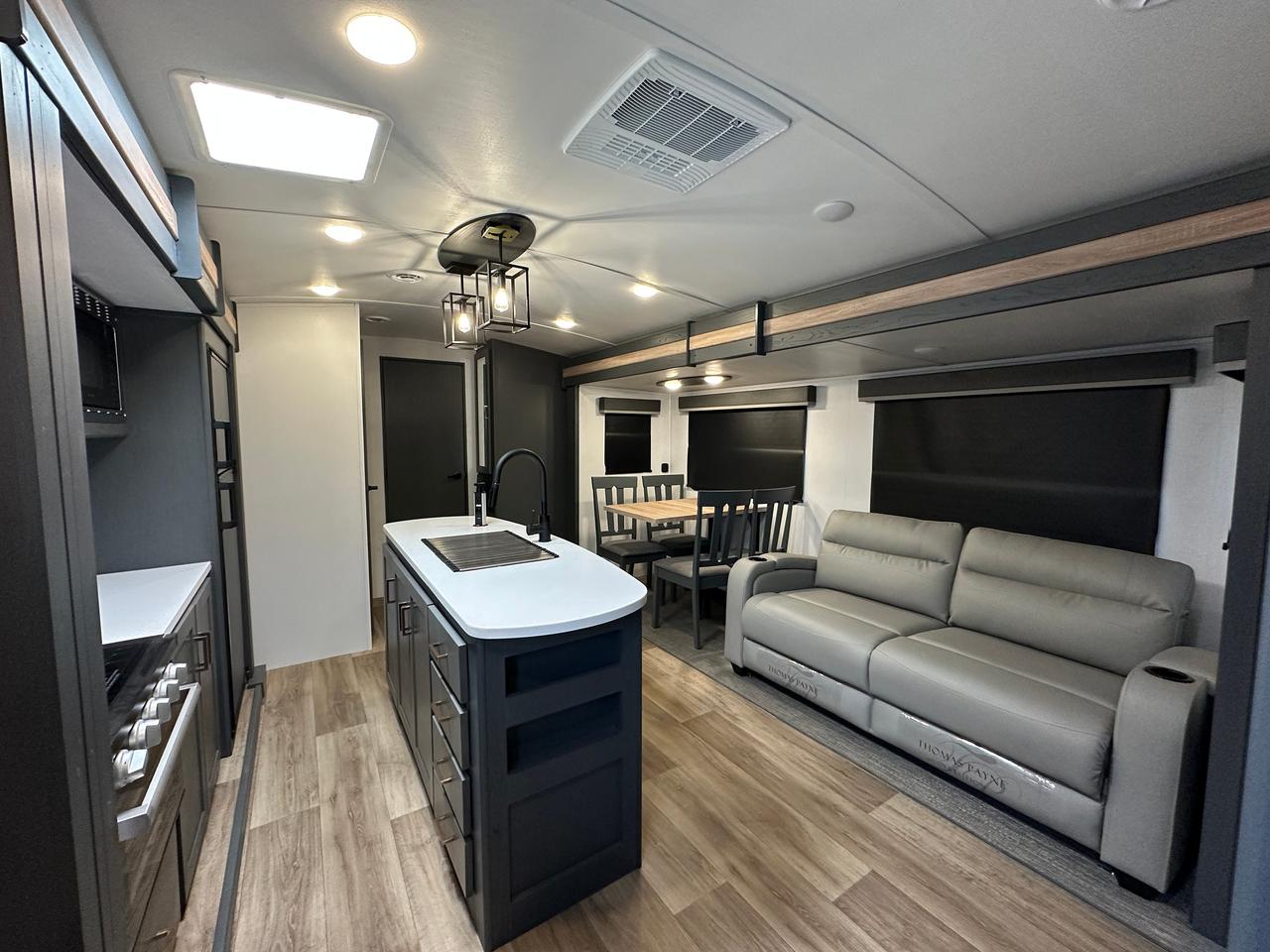2023 Keystone RV Bullet Premier 26RBPR 