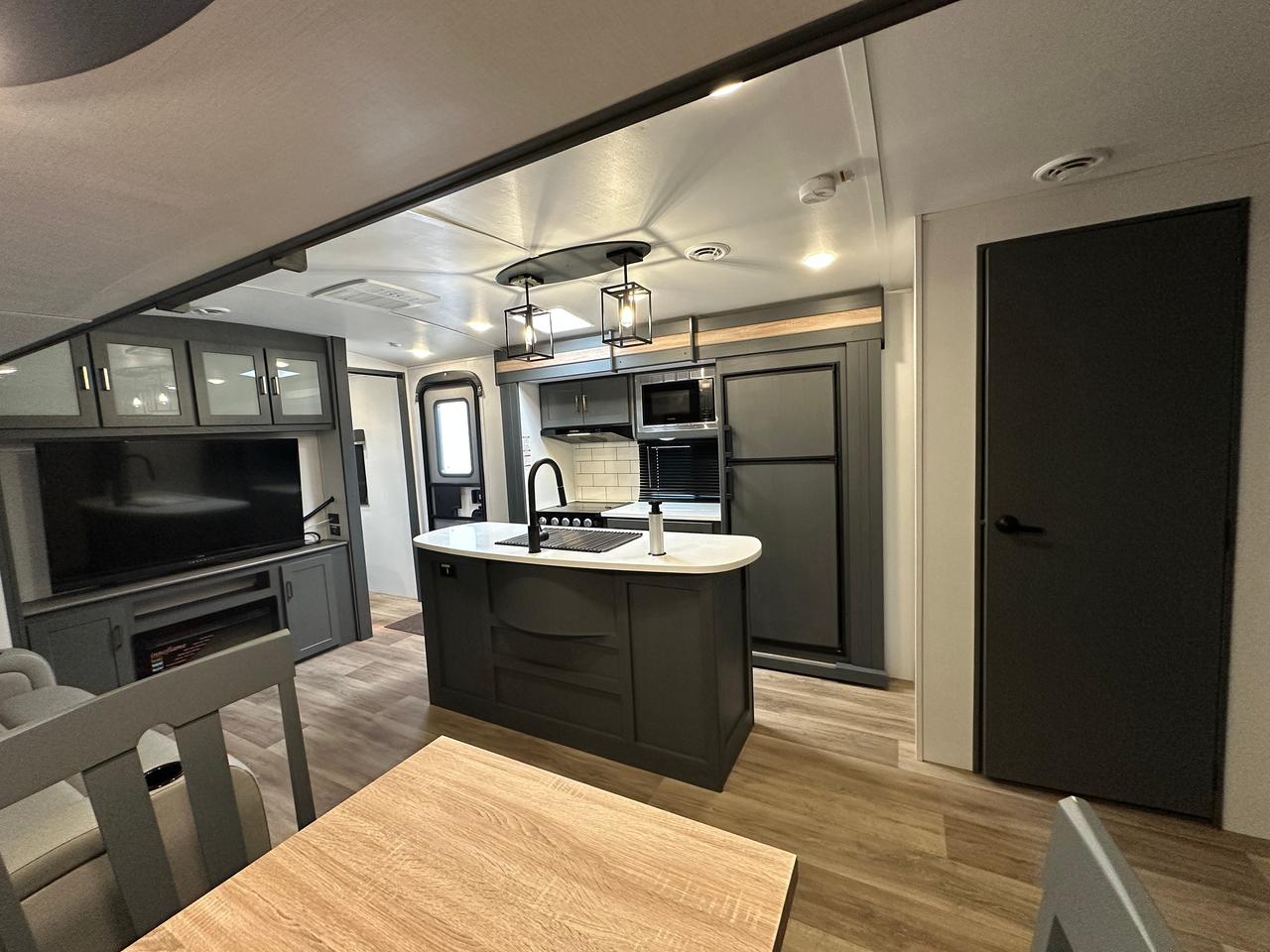 2023 Keystone RV Bullet Premier 26RBPR 