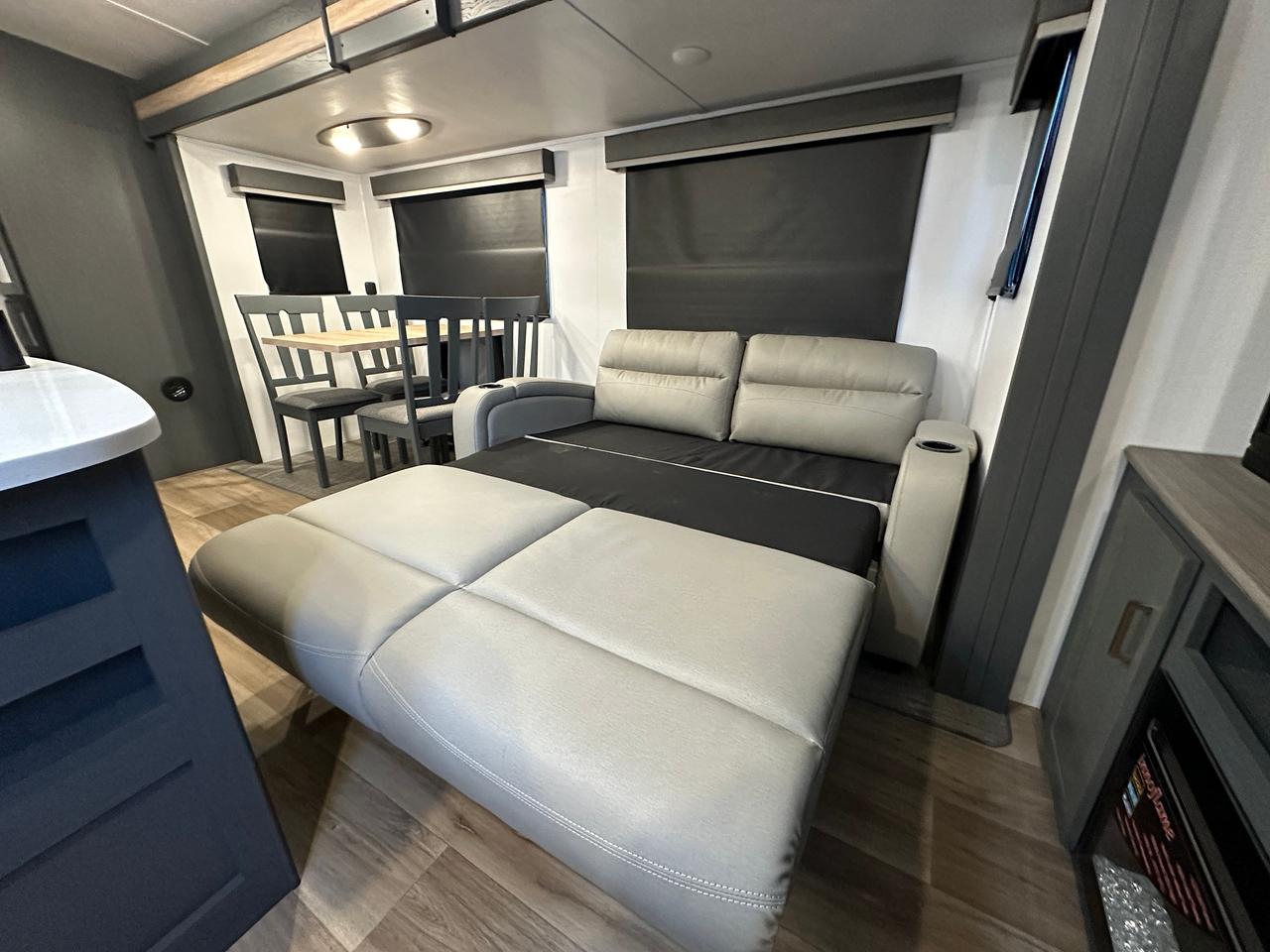 2023 Keystone RV Bullet Premier 26RBPR 